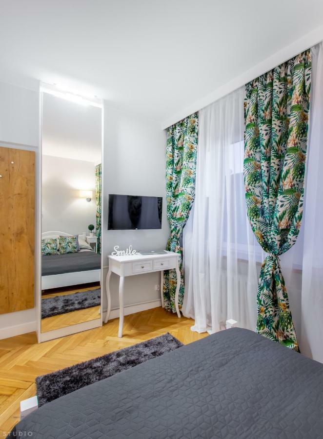 Clicktheflat Copernicus Science Centre Apart Rooms Warsaw Ngoại thất bức ảnh